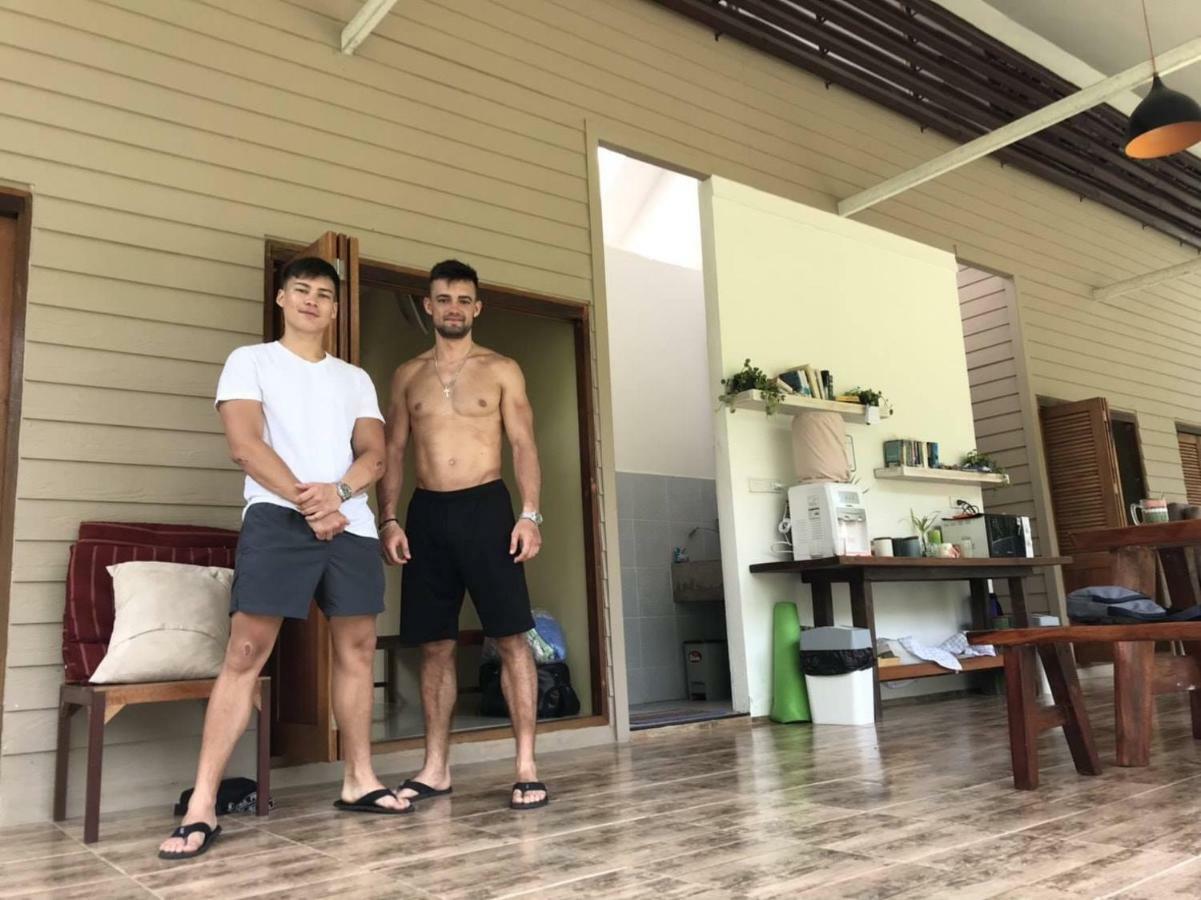 Baan Hinlad Home And Hostel (Adults Only) 利巴诺伊 外观 照片